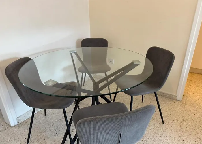 Kings Avenue - Natalia\'S Apt